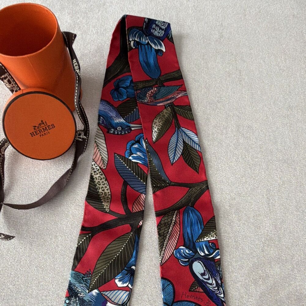 ⁠Hermes Silk Twilly Scarf Red Blue Birds Floral Leaves Pattern with Box⁠ - Picture 7 of 8